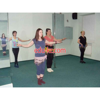 Школа танцев Студия восточного танца Eshta - на edubase.su в категории Школа танцев