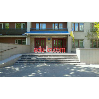Общежитие Общежитие Академии труда, социальных отношений и туризма - на edubase.su в категории Общежитие